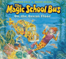 Cover image of The magic school bus on the ocean floor