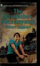 Cover image of THE BUMBLEBEE FLIES AWAY
